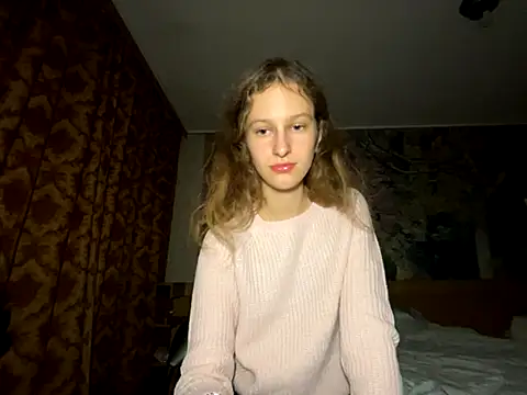 Snapshot of Eva_Angel3 chatting on October 2025 04:40:02 PM Eva Angel3 online show from October 2025 04:40:02 PM