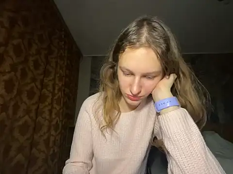 Snapshot of Eva_Angel3 chatting on October 2025 05:03:01 PM Eva Angel3 online show from October 2025 05:03:01 PM