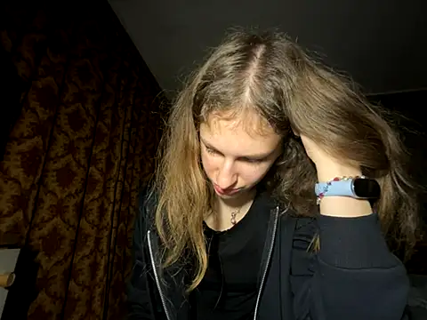 Snapshot of Eva_Angel3 chatting on November 2025 06:07:02 PM Eva Angel3 online show from November 2025 06:07:02 PM