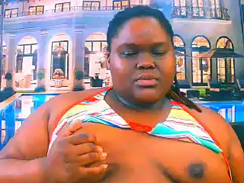 Snapshot of EbonyHotBuns chatting on June 2026 06:23:02 AM EbonyHotBuns online show from June 2026 06:23:02 AM