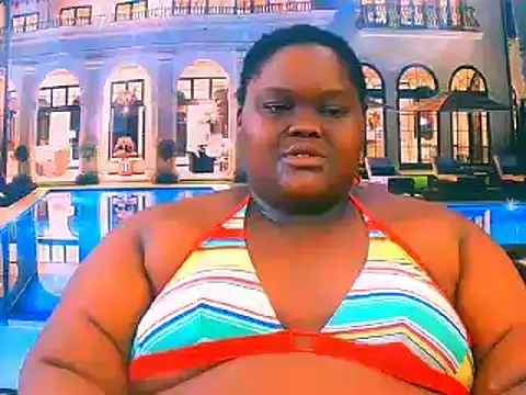 Snapshot of EbonyHotBuns chatting on June 2026 06:21:01 PM EbonyHotBuns online show from June 2026 06:21:01 PM