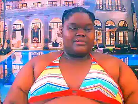 Snapshot of EbonyHotBuns chatting on June 2026 06:29:01 AM EbonyHotBuns online show from June 2026 06:29:01 AM