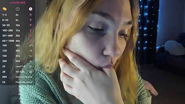 Snapshot of ReddHotPipper chatting on January 2025 01:08:01 AM ReddHotPipper online show from January 2025 01:08:01 AM