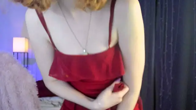 Snapshot of ReddHotPipper chatting on October 2025 02:45:02 AM ReddHotPipper online show from October 2025 02:45:02 AM