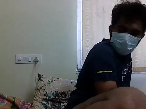 nick05inch online show from December 2025 07:37:01 AM