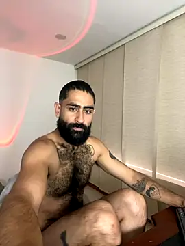 Snapshot of Drogamma chatting on October 2025 11:24:01 AM Drogamma online show from October 2025 11:24:01 AM