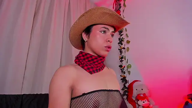 Snapshot of Little_michell chatting on November 2025 02:46:02 AM Little michell online show from November 2025 02:46:02 AM