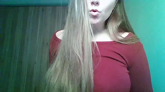 Evasapples online show from January 2026 09:17:01 PM