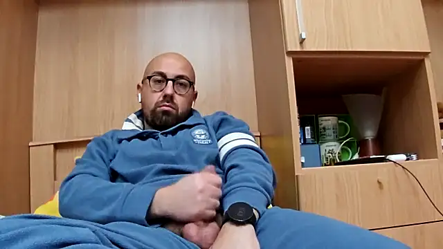 Snapshot of darione_90 chatting on January 2025 11:44:02 PM darione 90 online show from January 2025 11:44:02 PM