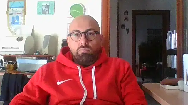 Snapshot of darione_90 chatting on December 2025 10:52:02 AM darione 90 online show from December 2025 10:52:02 AM