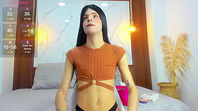 Realbadbxtch online show from November 2025 05:56:02 PM