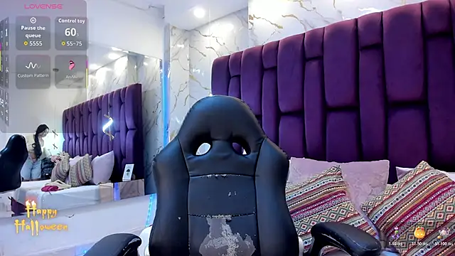 Snapshot of emma_carterr1 chatting on November 2025 01:45:01 PM emma carterr1 online show from November 2025 01:45:01 PM