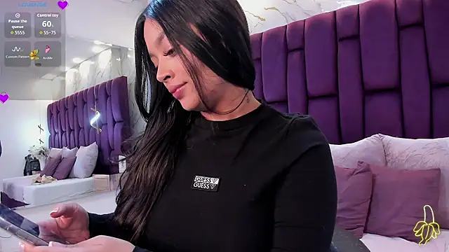 Snapshot of emma_carterr1 chatting on November 2025 01:49:02 PM emma carterr1 online show from November 2025 01:49:02 PM