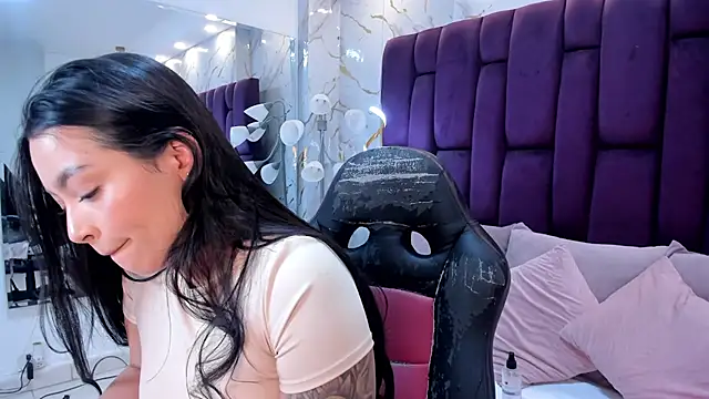 emma carterr1 online show from June 2026 08:20:02 PM