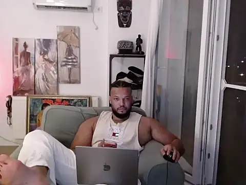 Snapshot of 1LordKingsley chatting on July 2026 01:52:01 AM 1LordKingsley online show from July 2026 01:52:01 AM