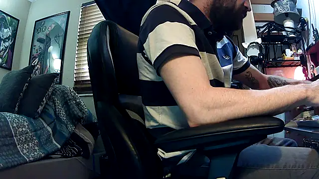 slutty guy12 online show from February 2025 06:34:02 PM