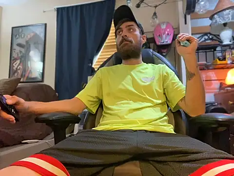 slutty guy12 online show from March 2025 08:18:02 PM