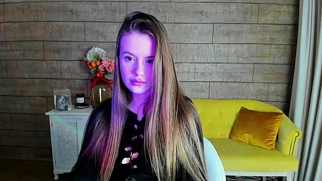 MilanaBalmain online show from February 2025 02:37:01 PM