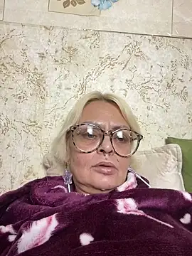 Snapshot of Gardener_of_Illusions chatting on February 2025 05:40:02 PM Gardener of Illusions online show from February 2025 05:40:02 PM