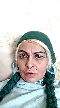 Snapshot of Gardener_of_Illusions chatting on February 2025 05:39:02 PM Gardener of Illusions online show from February 2025 05:39:02 PM