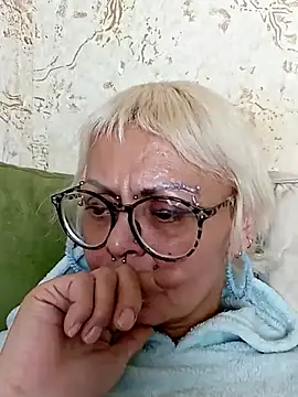 Snapshot of Gardener_of_Illusions chatting on March 2025 04:07:02 PM Gardener of Illusions online show from March 2025 04:07:02 PM