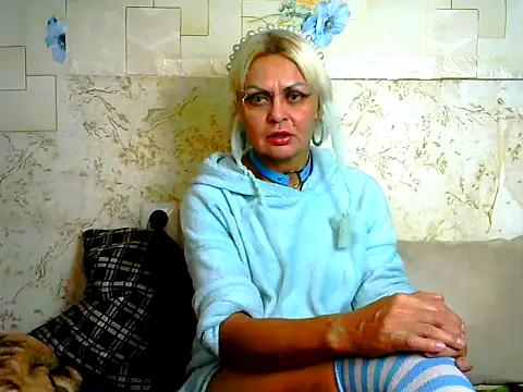 Snapshot of Gardener_of_Illusions chatting on October 2025 01:49:02 AM Gardener of Illusions online show from October 2025 01:49:02 AM