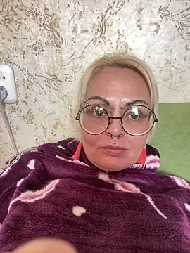 Snapshot of Gardener_of_Illusions chatting on October 2025 06:58:02 AM Gardener of Illusions online show from October 2025 06:58:02 AM