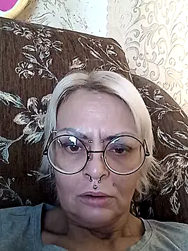 Snapshot of Gardener_of_Illusions chatting on October 2025 06:14:02 AM Gardener of Illusions online show from October 2025 06:14:02 AM