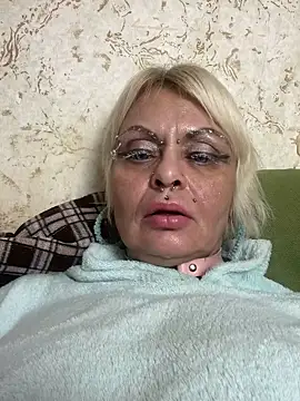 Snapshot of Gardener_of_Illusions chatting on October 2025 04:12:02 AM Gardener of Illusions online show from October 2025 04:12:02 AM