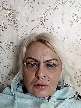 Snapshot of Gardener_of_Illusions chatting on November 2025 10:33:02 PM Gardener of Illusions online show from November 2025 10:33:02 PM