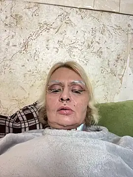 Snapshot of Gardener_of_Illusions chatting on December 2025 06:22:02 AM Gardener of Illusions online show from December 2025 06:22:02 AM