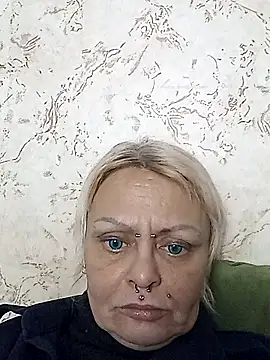 Snapshot of Gardener_of_Illusions chatting on December 2025 12:38:02 AM Gardener of Illusions online show from December 2025 12:38:02 AM