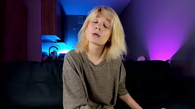 Snapshot of Gregory_Byyrd chatting on December 2024 07:36:01 PM Gregory Byyrd online show from December 2024 07:36:01 PM