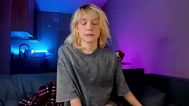 Snapshot of Gregory_Byyrd chatting on December 2024 05:23:01 AM Gregory Byyrd online show from December 2024 05:23:01 AM