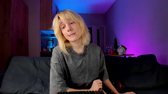 Snapshot of Gregory_Byyrd chatting on December 2024 05:05:02 AM Gregory Byyrd online show from December 2024 05:05:02 AM