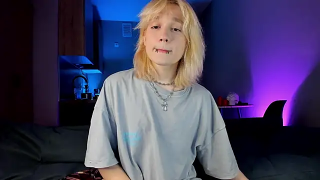 Snapshot of Gregory_Byyrd chatting on January 2025 07:20:01 PM Gregory Byyrd online show from January 2025 07:20:01 PM