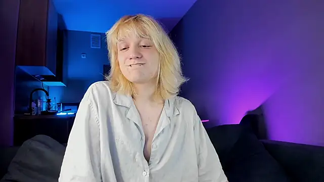 Snapshot of Gregory_Byyrd chatting on February 2025 11:21:02 PM Gregory Byyrd online show from February 2025 11:21:02 PM