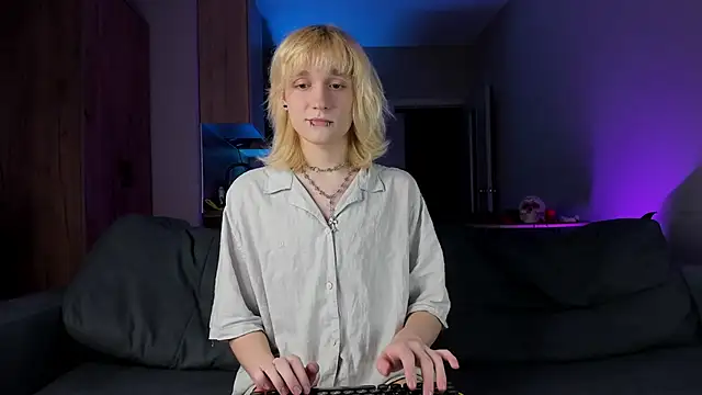 Snapshot of Gregory_Byyrd chatting on March 2025 04:12:02 AM Gregory Byyrd online show from March 2025 04:12:02 AM