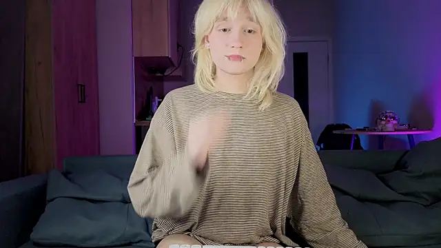 Snapshot of Gregory_Byyrd chatting on October 2025 09:21:01 PM Gregory Byyrd online show from October 2025 09:21:01 PM