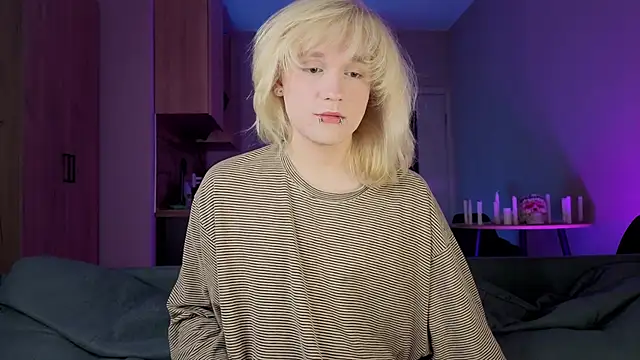 Snapshot of Gregory_Byyrd chatting on October 2025 08:38:01 PM Gregory Byyrd online show from October 2025 08:38:01 PM