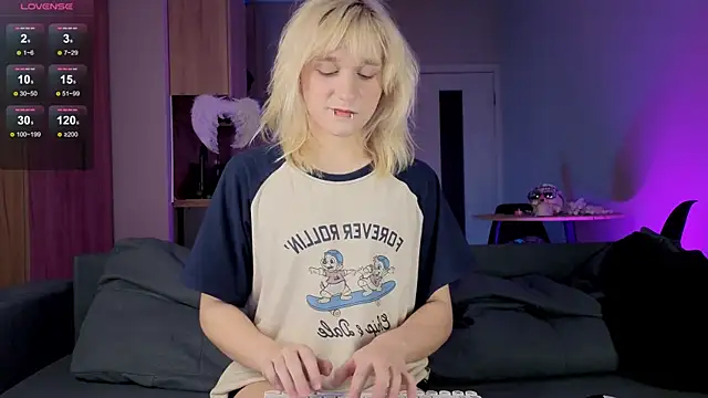 Snapshot of Gregory_Byyrd chatting on November 2025 06:30:01 PM Gregory Byyrd online show from November 2025 06:30:01 PM