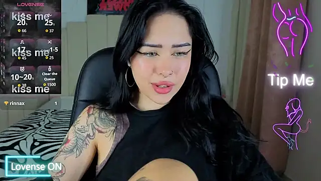 Snapshot of baby__kim chatting on December 2025 05:23:01 AM baby kim online show from December 2025 05:23:01 AM