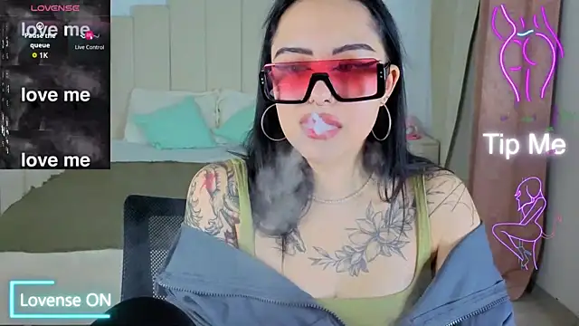 Snapshot of baby__kim chatting on December 2025 08:37:02 PM baby kim online show from December 2025 08:37:02 PM