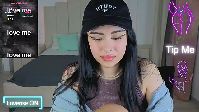 Snapshot of baby__kim chatting on December 2025 02:57:02 PM baby kim online show from December 2025 02:57:02 PM