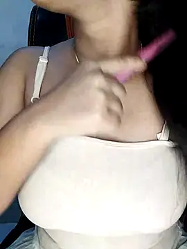 Tapur- online show from November 2025 01:33:02 PM