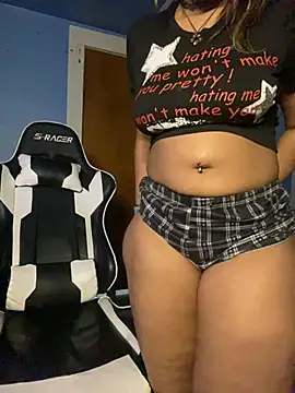 Snapshot of y0urlilgf chatting on December 2024 11:56:02 PM y0urlilgf online show from December 2024 11:56:02 PM