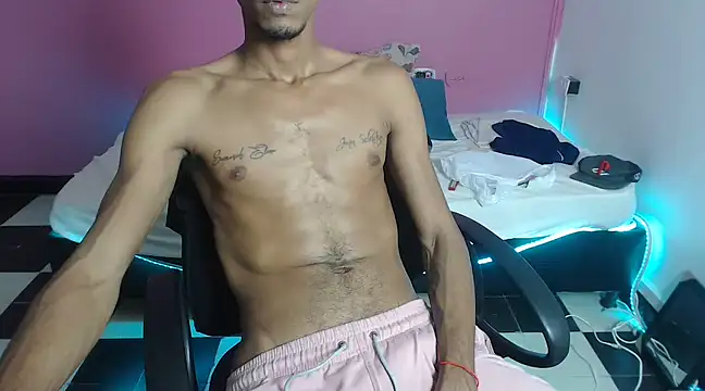 Albertwd420 online show from March 2025 04:36:02 AM