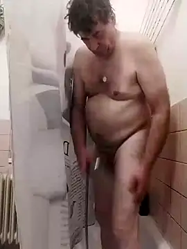 Snapshot of Lisak951 chatting on November 2025 04:20:01 PM Lisak951 online show from November 2025 04:20:01 PM