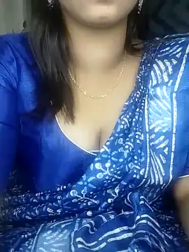 Snapshot of Sexy-Shalinii chatting on January 2025 12:01:01 PM Sexy-Shalinii online show from January 2025 12:01:01 PM