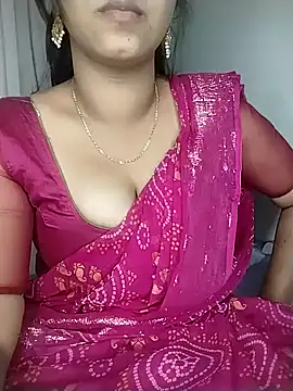 Snapshot of Sexy-Shalinii chatting on February 2025 01:17:02 PM Sexy-Shalinii online show from February 2025 01:17:02 PM